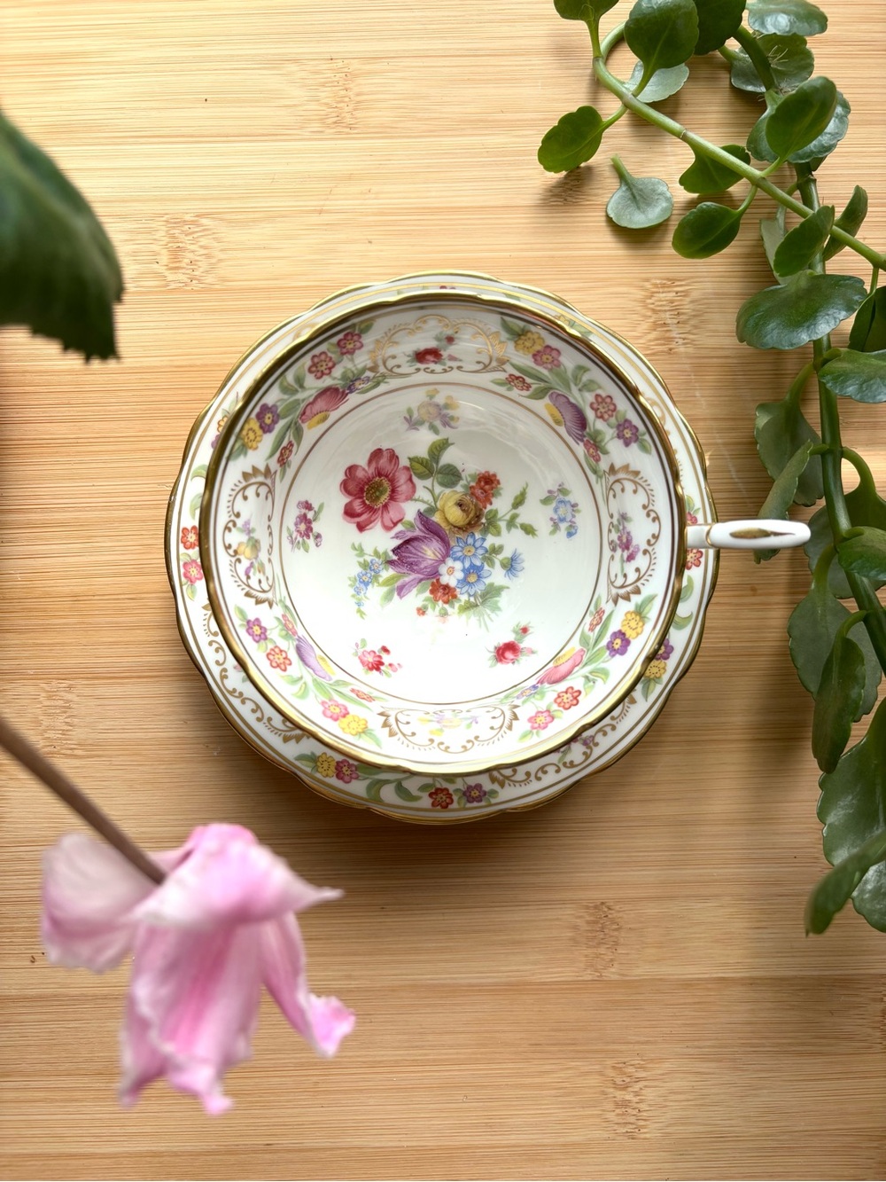 Hammersley Dresden Sprays Bone China Teacup & Saucer - White & Multicolor Floral